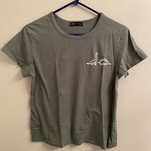 🦖Roar! For the Dino fan. Classic green tee with dinosaurs. SHEIN Small